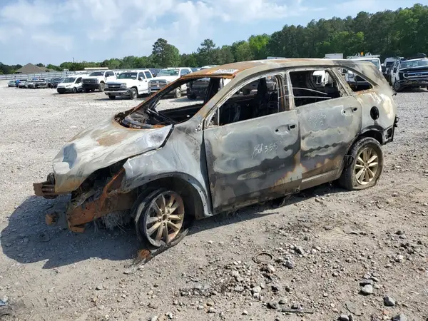 5XYPG4A35KG534232 2019 KIA SORENTO - Image 1