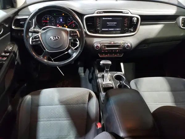 5XYPG4A35KG534912 2019 KIA SORENTO - Image 8