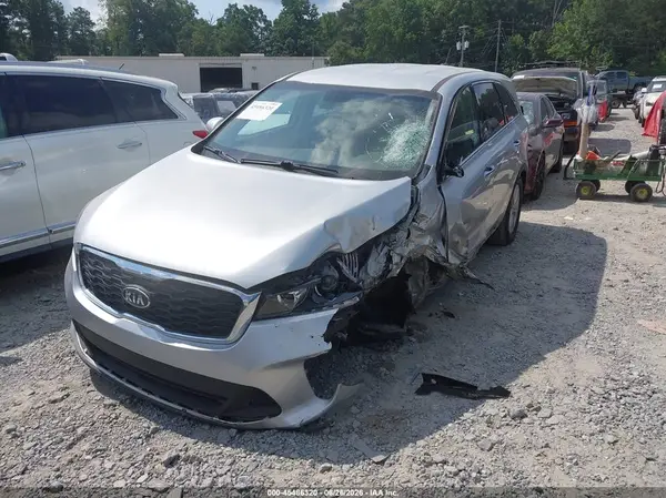 5XYPG4A35KG535316 2019 KIA SORENTO - Image 2