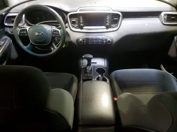 5XYPG4A35KG538474 2019 KIA SORENTO - Image 8