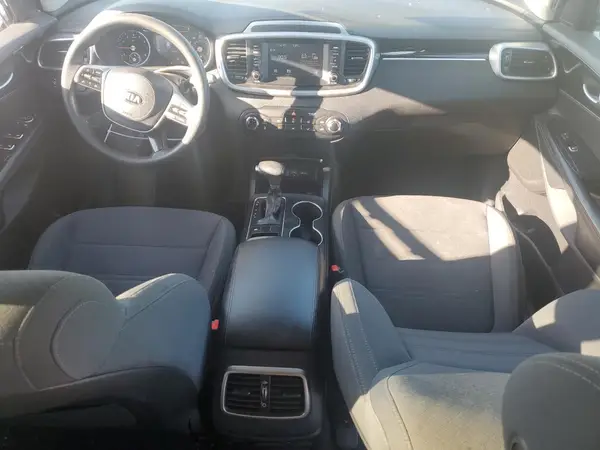 5XYPG4A35KG545523 2019 KIA SORENTO - Image 8