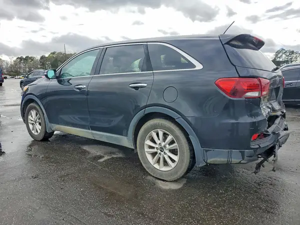 5XYPG4A35KG568493 2019 KIA SORENTO - Image 2