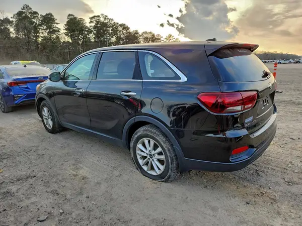 5XYPG4A35KG575993 2019 KIA SORENTO - Image 2