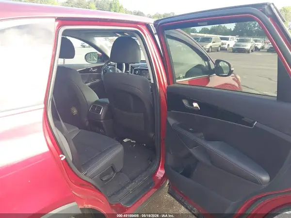 5XYPG4A35KG576089 2019 KIA SORENTO - Image 8