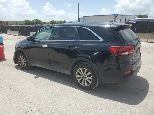 5XYPG4A35KG577565 2019 KIA SORENTO - Image 2