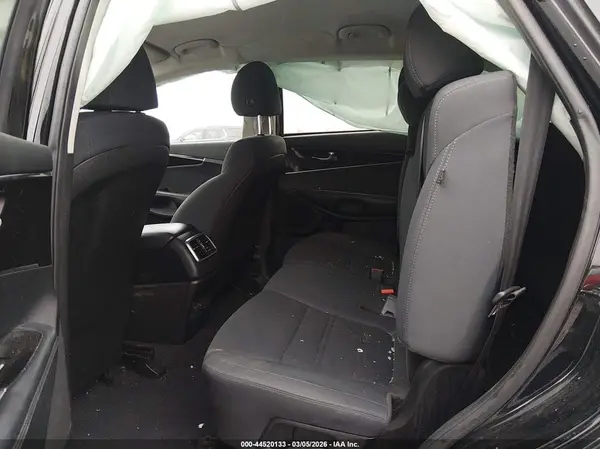 5XYPG4A35KG580823 2019 KIA SORENTO - Image 8