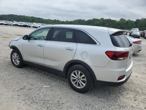 5XYPG4A35KG581888 2019 KIA SORENTO - Image 2