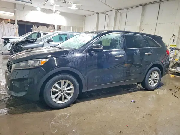 5XYPG4A35KG581969 2019 KIA SORENTO - Image 1