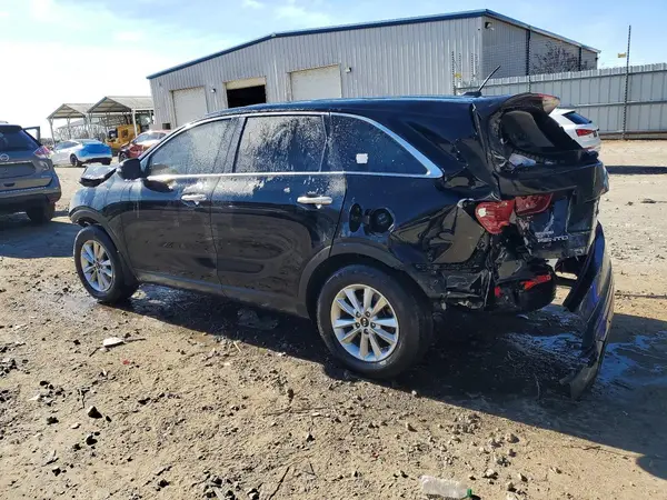 5XYPG4A35KG582426 2019 KIA SORENTO - Image 2