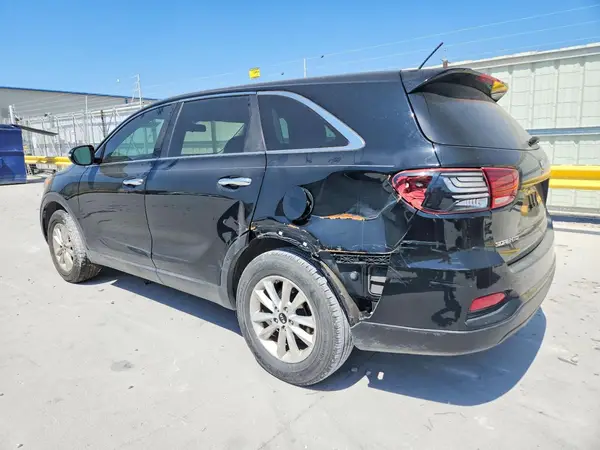 5XYPG4A35KG584287 2019 KIA SORENTO - Image 2
