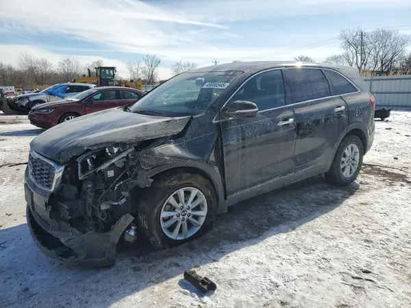 5XYPG4A35KG593040 2019 KIA SORENTO - Image 1