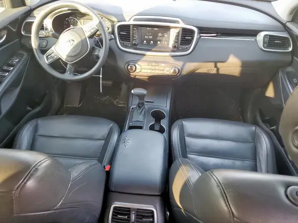 5XYPG4A35KG610953 2019 KIA SORENTO - Image 8