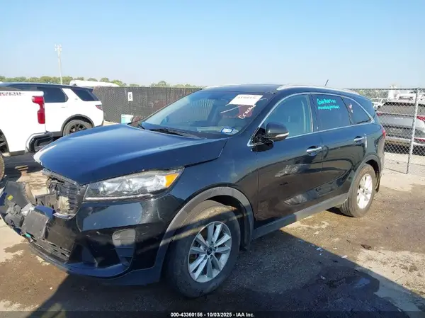5XYPG4A35LG632940 2020 KIA SORENTO - Image 2