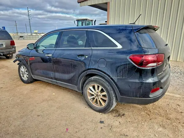 5XYPG4A35LG647681 2020 KIA SORENTO - Image 2