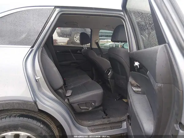 5XYPG4A35LG664643 2020 KIA SORENTO - Image 8