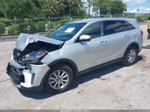 5XYPG4A35LG668918 2020 KIA SORENTO - Image 2