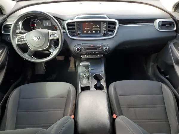 5XYPG4A35LG675951 2020 KIA SORENTO - Image 8