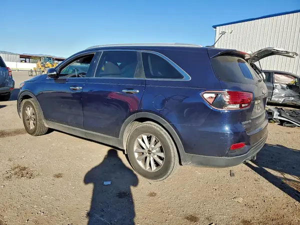 5XYPG4A35LG677327 2020 KIA SORENTO - Image 2