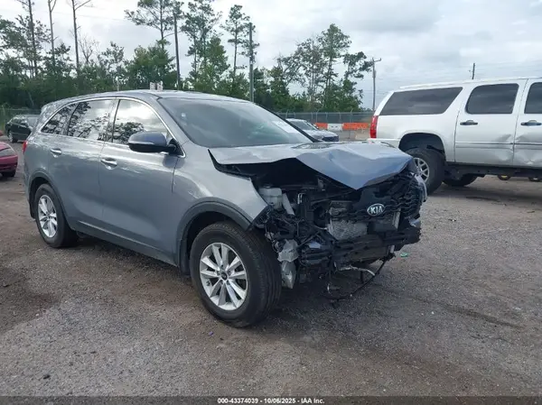 5XYPG4A35LG684889 2020 KIA SORENTO - Image 1