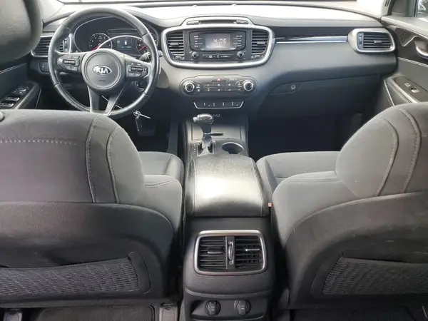 5XYPG4A36GG004603 2016 KIA SORENTO - Image 8