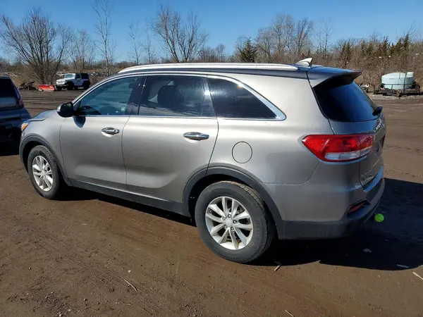 5XYPG4A36GG005217 2016 KIA SORENTO - Image 2