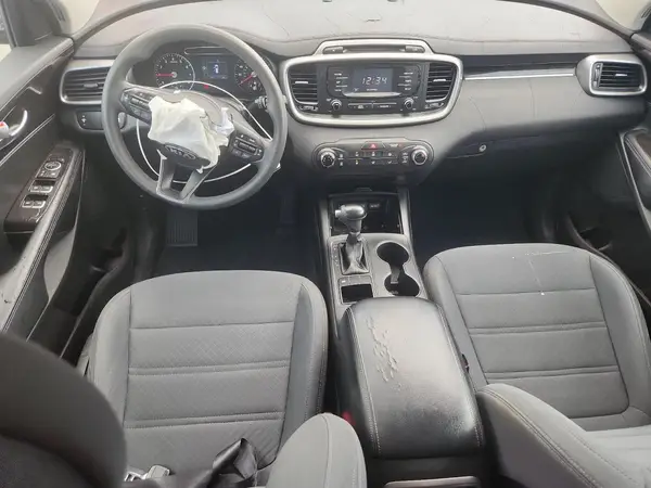 5XYPG4A36GG011115 2016 KIA SORENTO - Image 8