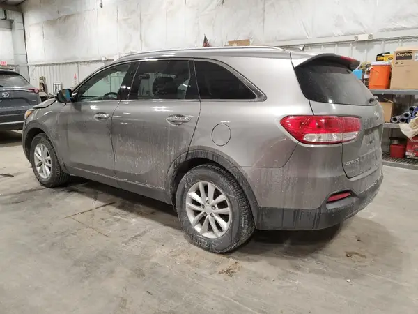5XYPG4A36GG014418 2016 KIA SORENTO - Image 2