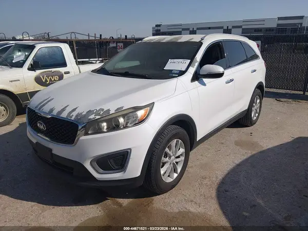 5XYPG4A36GG016086 2016 KIA SORENTO - Image 2