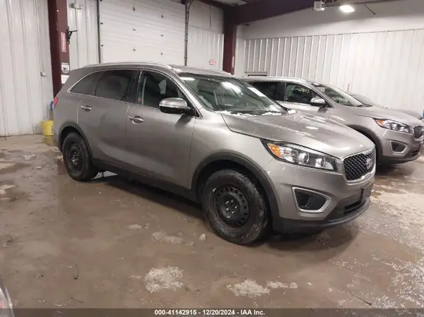 5XYPG4A36GG019425 2016 KIA SORENTO - Image 1