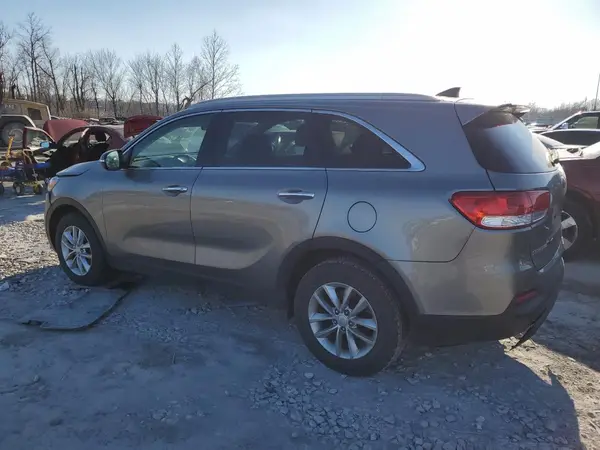5XYPG4A36GG019439 2016 KIA SORENTO - Image 2