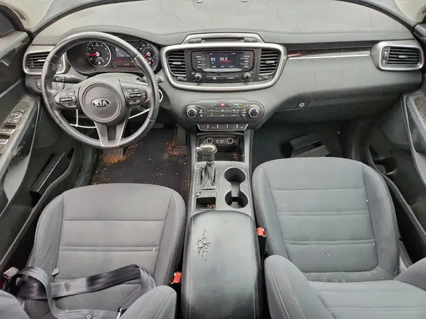 5XYPG4A36GG020218 2016 KIA SORENTO - Image 8
