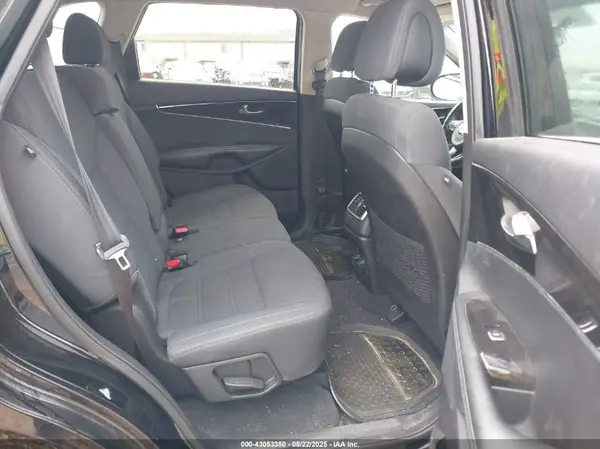 5XYPG4A36GG024902 2016 KIA SORENTO - Image 8