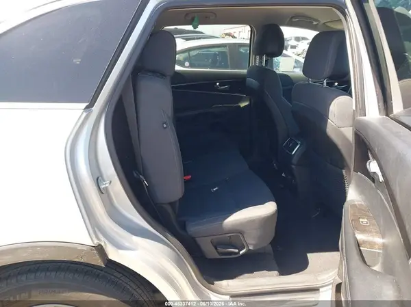 5XYPG4A36GG034006 2016 KIA SORENTO - Image 8