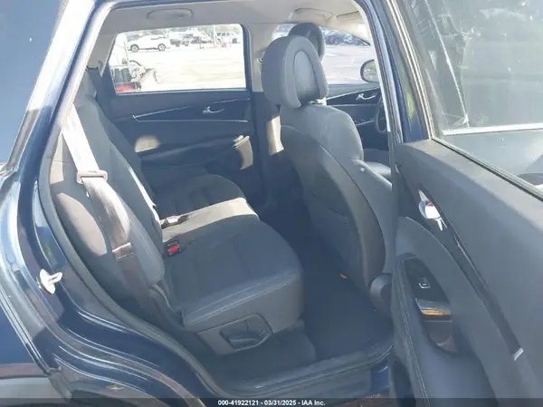 5XYPG4A36GG045104 2016 KIA SORENTO - Image 8