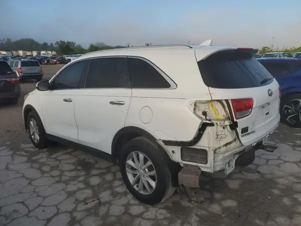 5XYPG4A36GG053879 2016 KIA SORENTO - Image 2