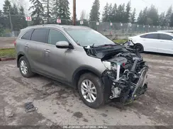 5XYPG4A36GG054546 2016 KIA SORENTO