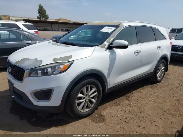 5XYPG4A36GG055583 2016 KIA SORENTO - Image 2