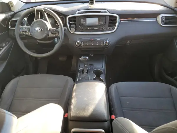 5XYPG4A36GG055907 2016 KIA SORENTO - Image 8