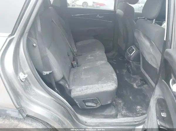 5XYPG4A36GG057088 2016 KIA SORENTO - Image 8