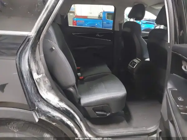 5XYPG4A36GG067474 2016 KIA SORENTO - Image 8