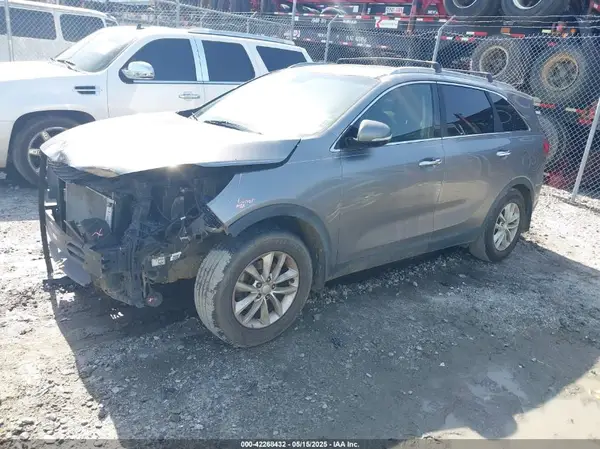 5XYPG4A36GG074330 2016 KIA SORENTO - Image 2