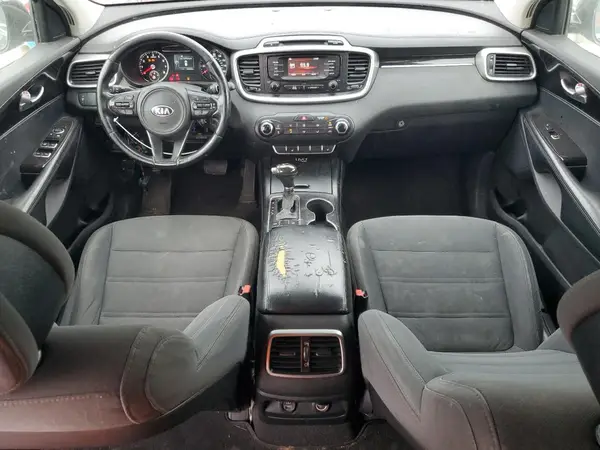 5XYPG4A36GG075008 2016 KIA SORENTO - Image 8