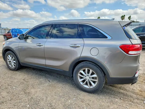 5XYPG4A36GG075994 2016 KIA SORENTO - Image 2