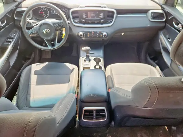 5XYPG4A36GG084985 2016 KIA SORENTO - Image 8