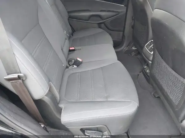 5XYPG4A36GG087482 2016 KIA SORENTO - Image 8