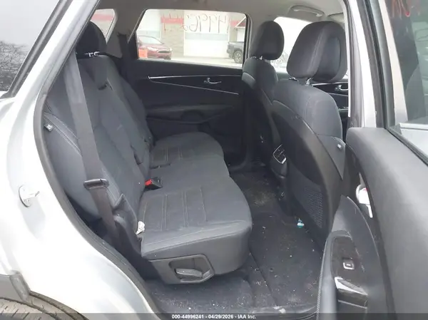 5XYPG4A36GG094206 2016 KIA SORENTO - Image 8