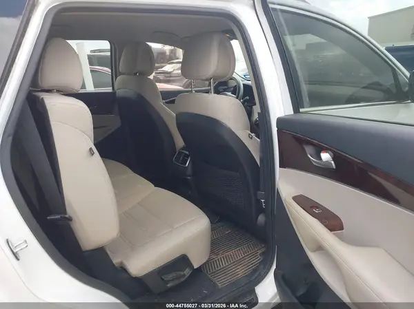 5XYPG4A36GG098143 2016 KIA SORENTO - Image 8