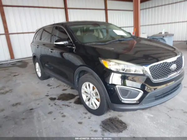 5XYPG4A36GG114325 2016 KIA SORENTO - Image 1