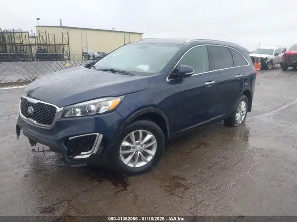 5XYPG4A36GG118455 2016 KIA SORENTO - Image 2