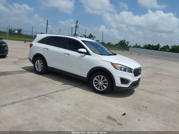 5XYPG4A36GG121436 2016 KIA SORENTO - Image 1